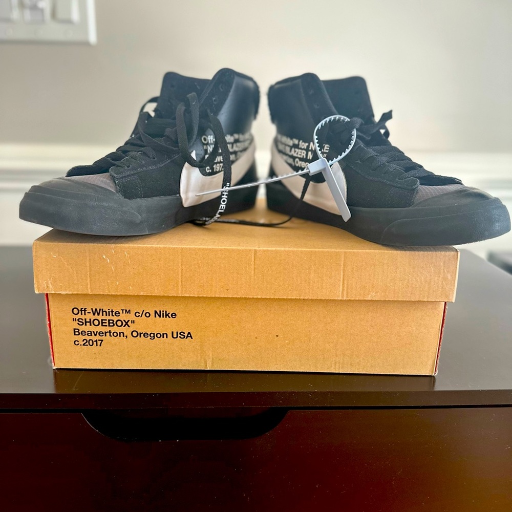 AUTHENTIC Nike x Off-White Blazers Mid (Grim reapers) Size 8.5